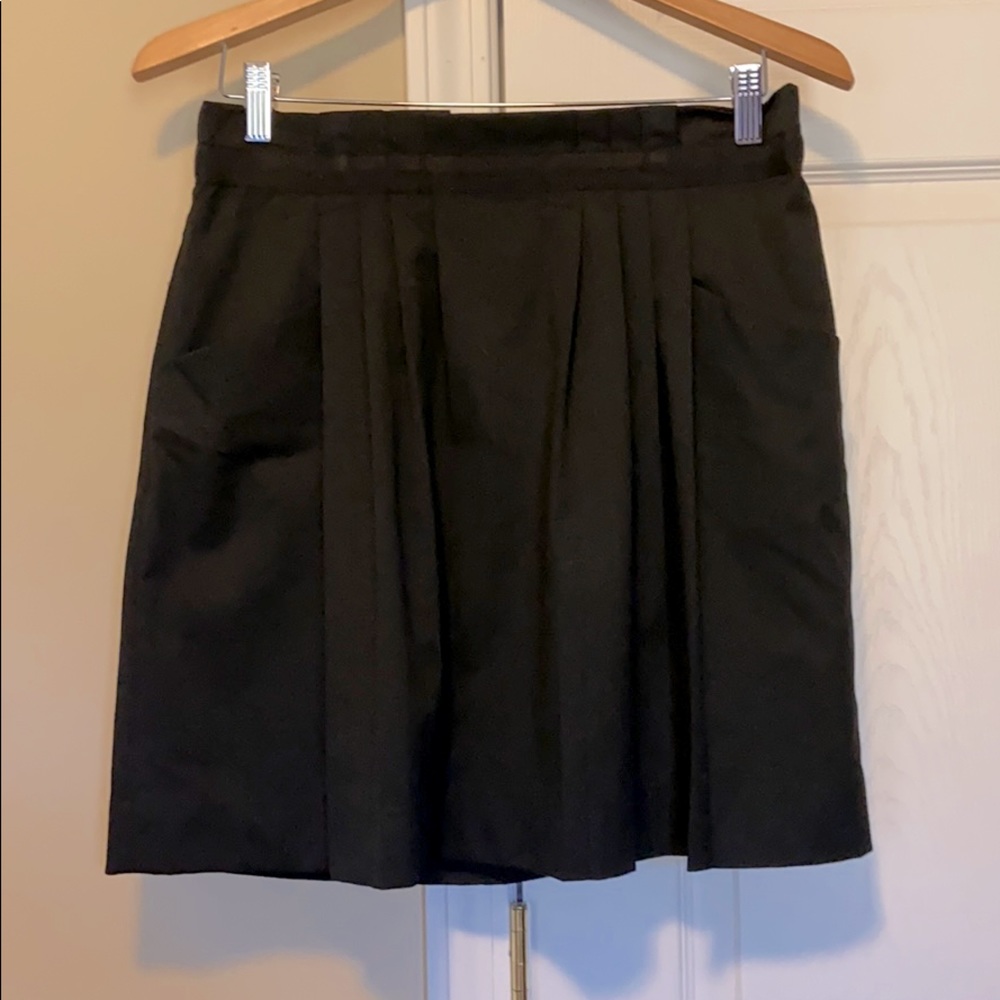 ⭐️Gap Black Skirt
